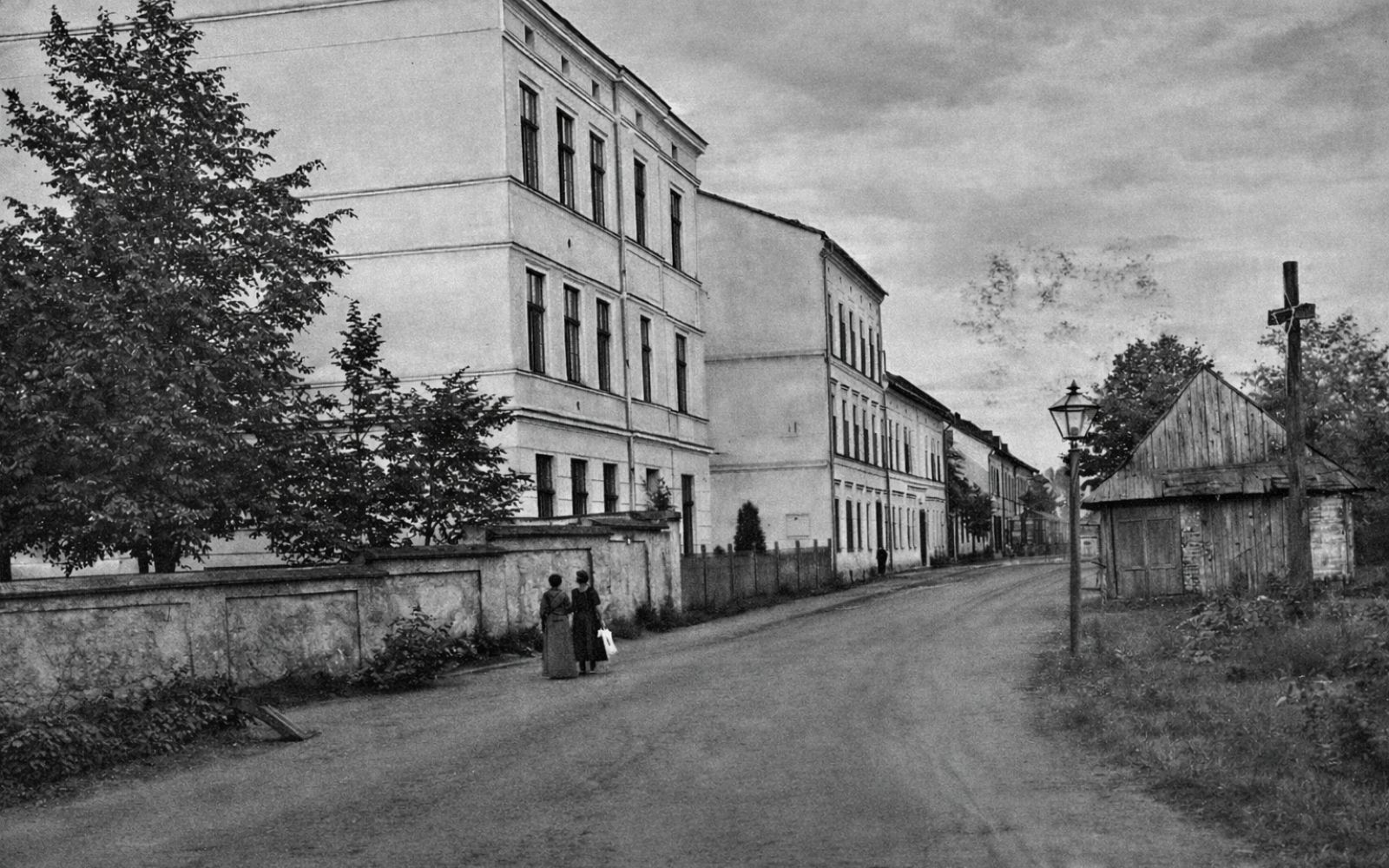Archiwalna fotografia jednej z ulic Strumienia